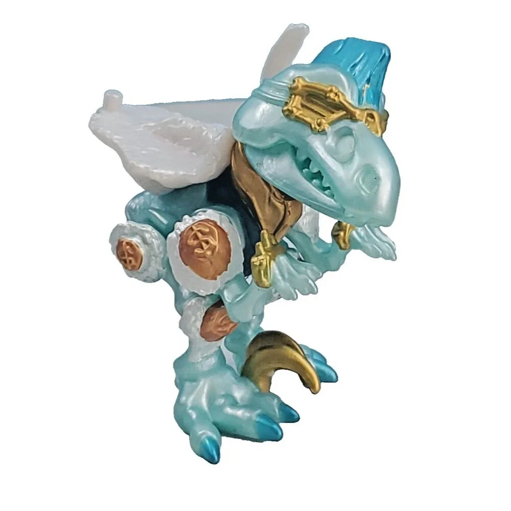 Treasure X Fire vs. Ice Extinct Beasts Frost Smasher Dinosaur Figure Moose Toys